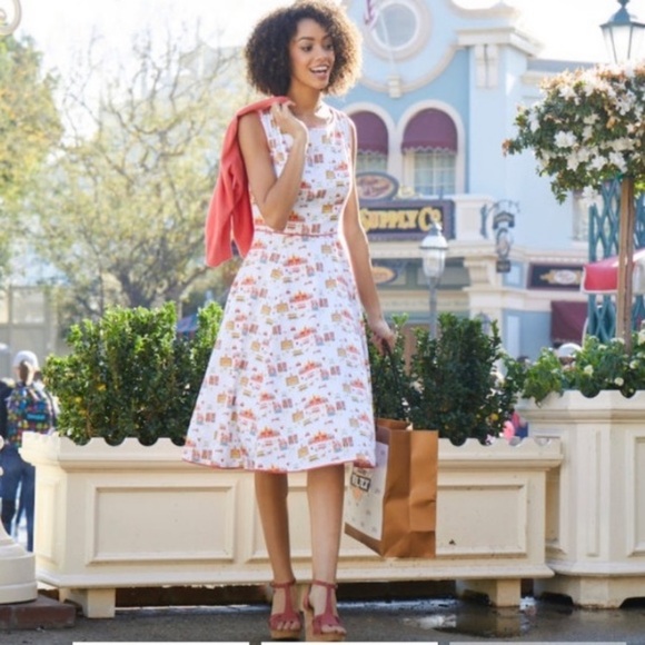 Disney Dresses & Skirts - HTF Retired Disney Dress Shop Main Street Dress